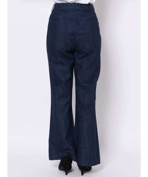 Ungrid（アングリッド）の「ルーズフレアパンツ（デニムパンツ・レディース・アイボリー/ブルー・SMALL/MEDIUM）」の11枚目の写真