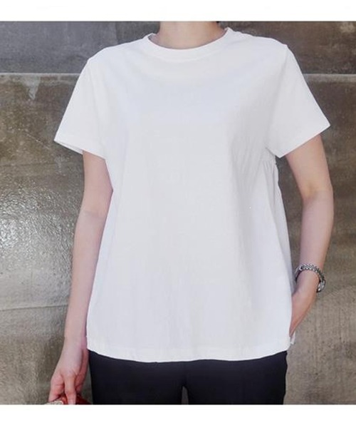 Lea sienna(リーシェンナ)の「バックフレアのゆったりカットソー(Tシャツ/カットソー・レディース・ホワイト/ブラック・S/L/M/XL)」の9枚目の写真