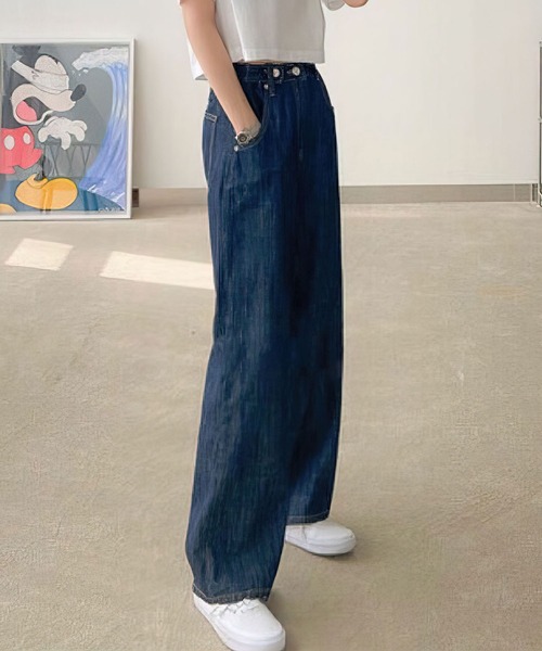 me+em select(ミームセレクト)の「ハイウエストタックボタンネイビーデニムパンツ(デニムパンツ・レディース・インディゴブルー・SMALL/MEDIUM)」の17枚目の写真