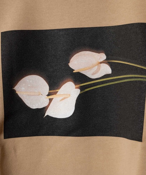 LAYMEE（レイミー）の「Tailflower sweat CS / テイルフラワースウェットカットソー（Tシャツ/カットソー・レディース・ホワイト/ブラック/サンドベージュ・FREE）」の18枚目の写真