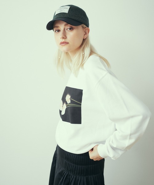 LAYMEE（レイミー）の「Tailflower sweat CS / テイルフラワースウェットカットソー（Tシャツ/カットソー・レディース・ホワイト/ブラック/サンドベージュ・FREE）」の20枚目の写真