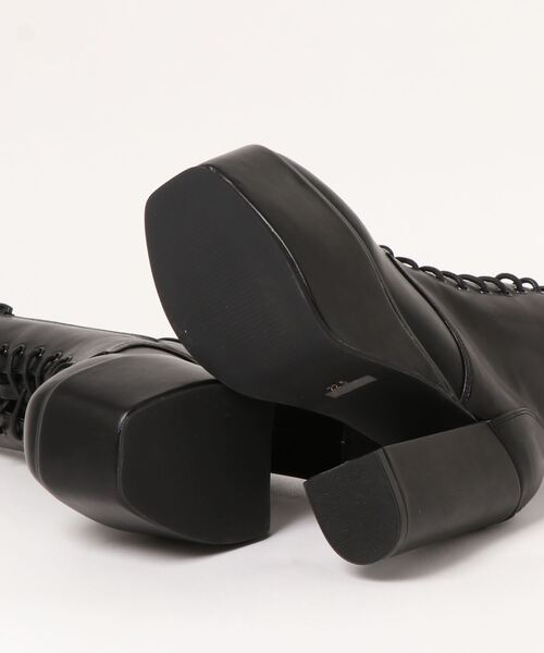 ENVYM（アンビー）の「ＬＡＣＥ ＵＰアンクルブーツ（ブーツ・レディース・ブラック・23.5cm/24.5cm/22.5cm）」の8枚目の写真