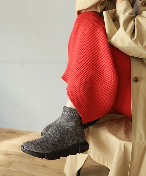 SESTO（セスト）の「スポーティースニーカーソックスブーツ（ブーツ・レディース・ブラック/アイボリー/シルバー・LL/3L/S/M/L）」の6枚目の写真