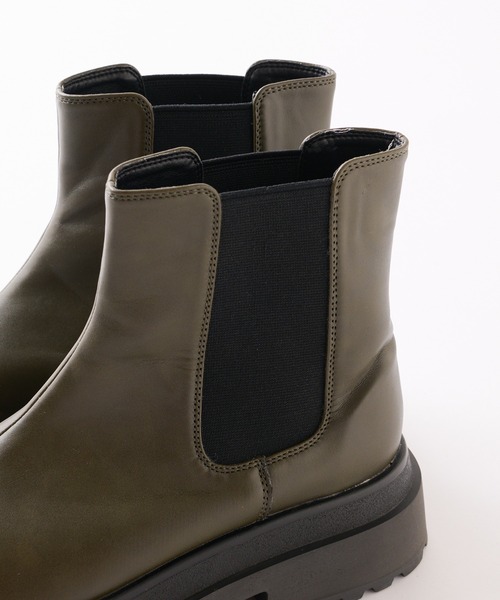 WHO'S WHO gallery（フーズフーギャラリー）の「チェルシーブーツ（ブーツ・レディース・ブラック/カーキ・MEDIUM/LARGE）」の6枚目の写真