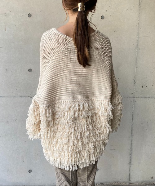 CAPRICIEUX LE'MAGE(カプリシューレマージュ)の「フリンジカーディガン(カーディガン/ボレロ・レディース・アイボリー/ブラック/グリーン・FREE)」の6枚目の写真