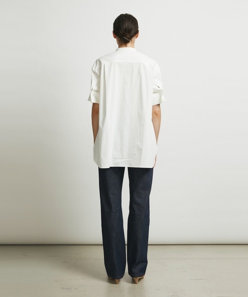HELIOPOLE（エリオポール）の「COTTON BL w/DOUBLE CUFF（シャツ/ブラウス・レディース・ホワイト/マスタード/ネイビー・38）」の6枚目の写真