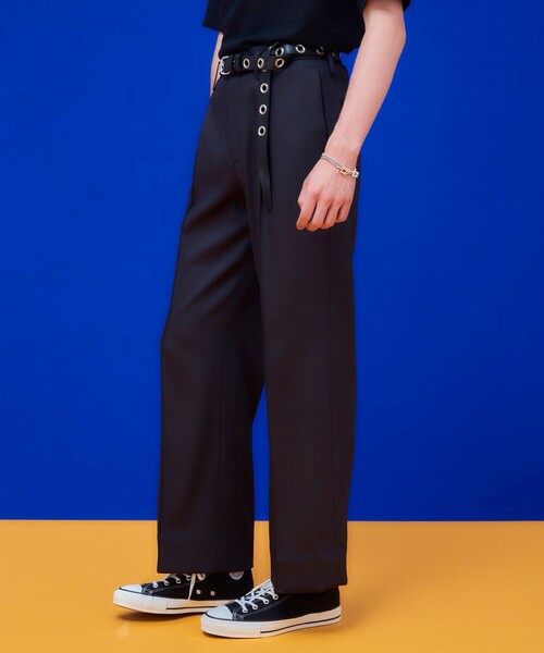 UNITED TOKYO（ユナイテッドトウキョウ）の「ダスティーフレアスラックス（スラックス・メンズ・ブラック/ダークグリーン・2/1/3）」の6枚目の写真