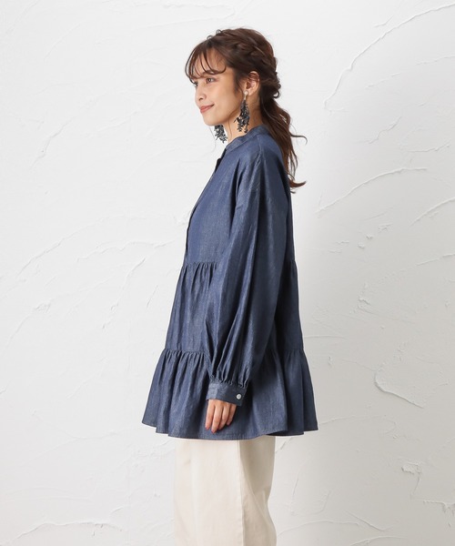NAVY(ネイビー)の「オーガニックコットン ティアードブラウス 長袖シャツ(シャツ/ブラウス・レディース・ホワイト/ダークブルー/ライトインディゴブルー・フリー)」の18枚目の写真