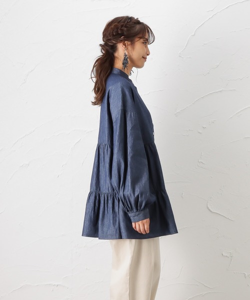 NAVY(ネイビー)の「オーガニックコットン ティアードブラウス 長袖シャツ(シャツ/ブラウス・レディース・ホワイト/ダークブルー/ライトインディゴブルー・フリー)」の6枚目の写真