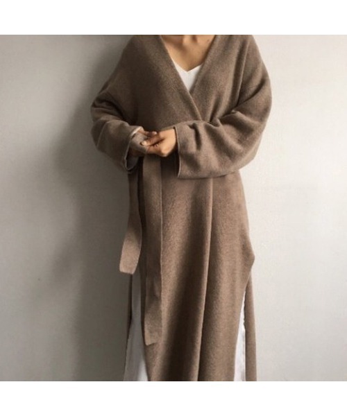 Ritzy(リッツィー)の「大人シルエット ゆる感 カーディガン(カーディガン/ボレロ・レディース・ブラック/グレー/オフホワイト/ダークベージュ/オレンジ系・FREE)」の4枚目の写真