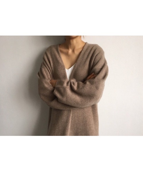 Ritzy(リッツィー)の「大人シルエット ゆる感 カーディガン(カーディガン/ボレロ・レディース・ブラック/グレー/オフホワイト/ダークベージュ/オレンジ系・FREE)」の12枚目の写真