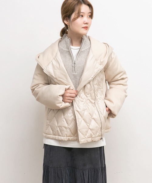 UR Lab.(アーバンリサーチラボ)の「フード切り替えブルゾン(ブルゾン・レディース・オフホワイト/ブラック/ライトベージュ・FREE)」の4枚目の写真