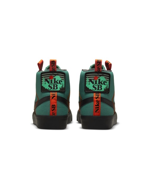ナイキSBズームブレーザーMIDプレミアムスケートボードシューズ/NikeSBZoomBlazerMidPremium<23-30cm展開>