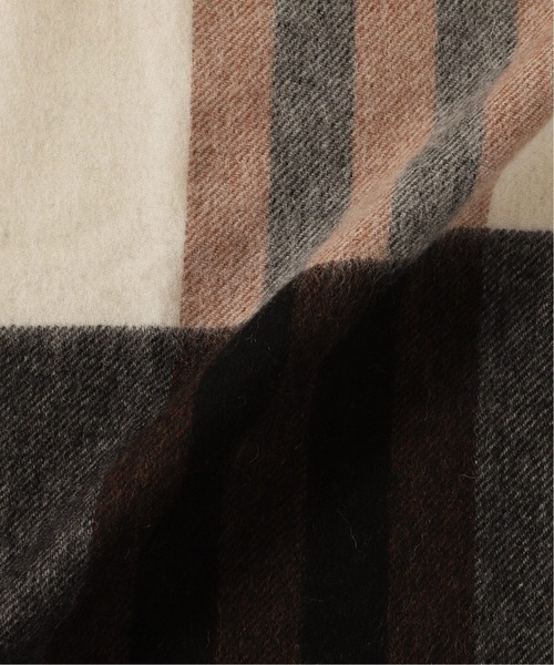 Simplicite（サンプリシテ）の「チェックストール◆（マフラー・レディース・ベージュ/ネイビー/ブラウン・FREE）」の16枚目の写真