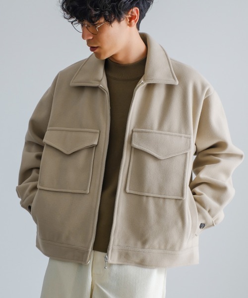 SIDEWAY STANCE(サイドウェイスタンス)の「【SIDEWAY STANCE】テックメルトン A‐2ライク スイングトップ(ブルゾン・メンズ・オリーブ/グレイッシュブルー/クリーム/ブラック・X-LARGE/MEDIUM/LARGE)」の1枚目の写真