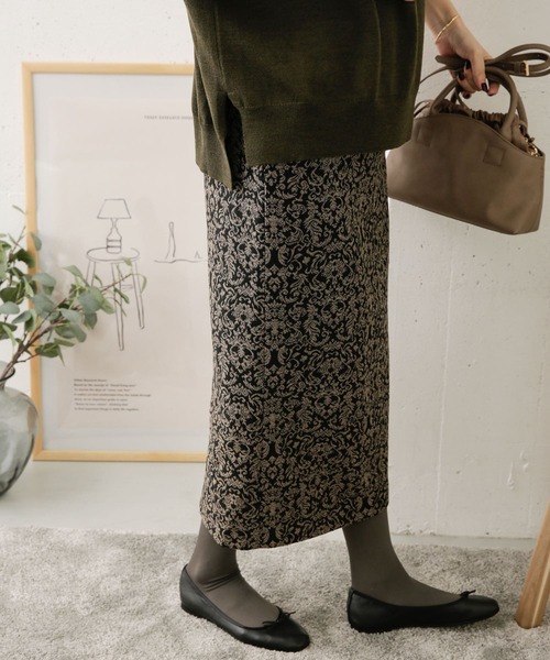 URBAN RESEARCH DOORS(アーバンリサーチドアーズ)の「ジャガードストレートスカート(スカート・レディース・ブラック系その他/オレンジ系その他・38/36)」の6枚目の写真