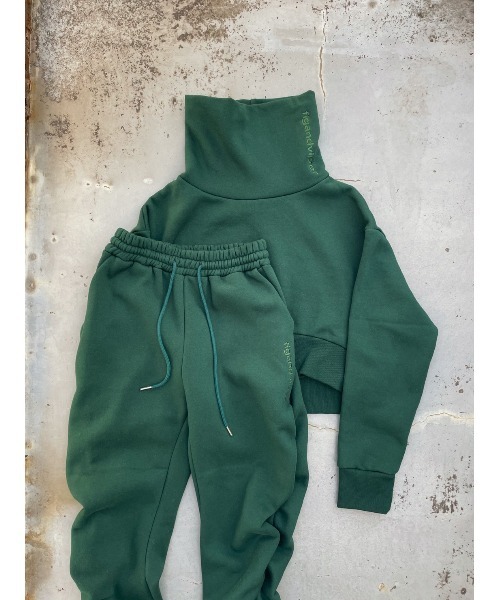 FIG&VIPER（フィグアンドバイパー）の「シャーリングLOGOジョガーPT（スウェットパンツ・レディース・グリーン/アイボリー/ダークグレー・FREE）」の21枚目の写真