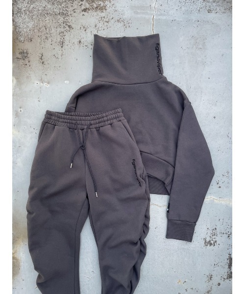 FIG&VIPER（フィグアンドバイパー）の「シャーリングLOGOジョガーPT（スウェットパンツ・レディース・グリーン/アイボリー/ダークグレー・FREE）」の18枚目の写真