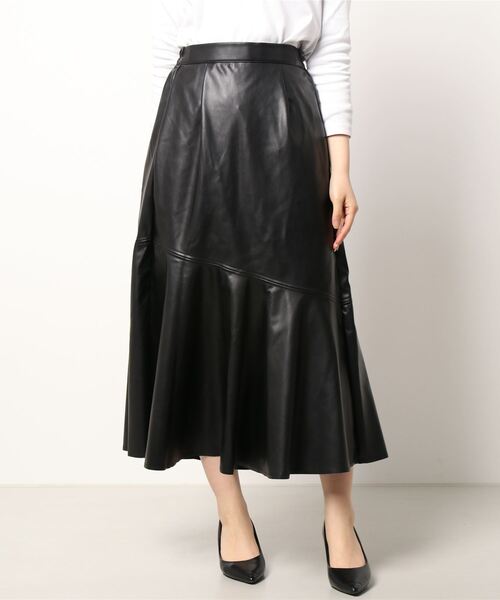 ELENCARE DUE（エレンカーレデュエ）の「・ELENCARE DUE 合皮マーメイドスカート＊（スカート・レディース・ブラック/ベージュ/グリーン/ボルドー・FREE）」の21枚目の写真