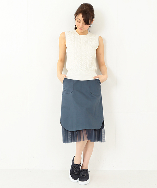 Ray BEAMS（レイビームス）の「Ray BEAMS / チュールレイヤー ミリタリースカート（スカート・レディース・オリーブ/ブルー・0/1）」の4枚目の写真