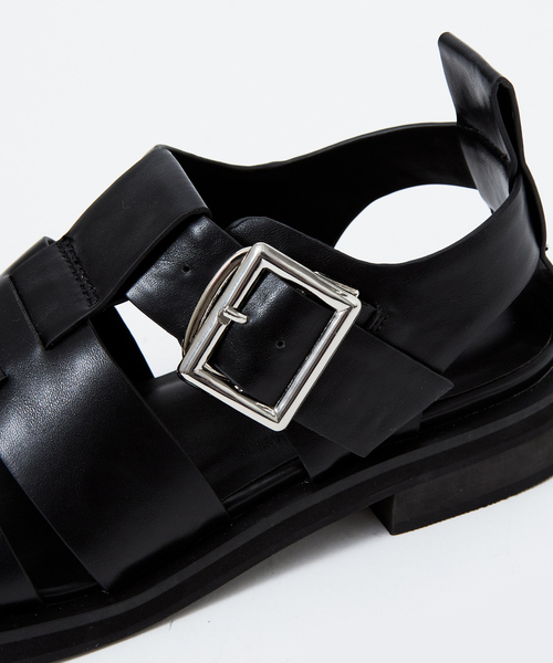 LAROUTE（ラルート）の「【WEB限定】グルカサンダル（サンダル・レディース・ホワイト/ライトグレー/ブラック/シルバー・38/39/35/36/37）」の19枚目の写真