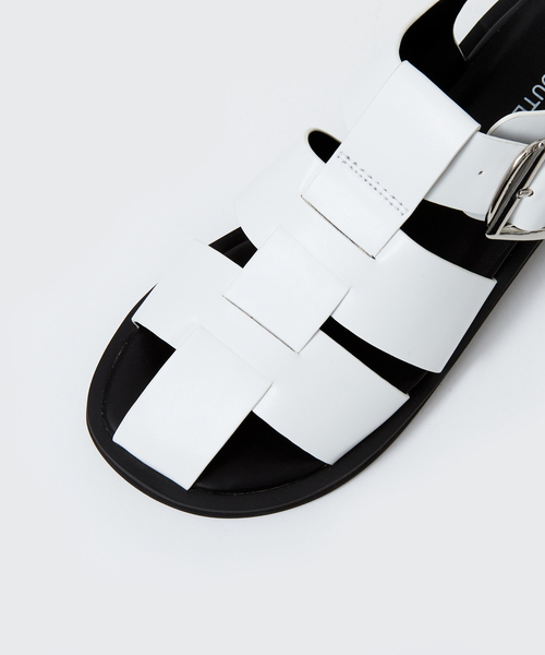 LAROUTE（ラルート）の「【WEB限定】グルカサンダル（サンダル・レディース・ホワイト/ライトグレー/ブラック/シルバー・38/39/35/36/37）」の20枚目の写真