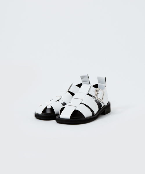 LAROUTE（ラルート）の「【WEB限定】グルカサンダル（サンダル・レディース・ホワイト/ライトグレー/ブラック/シルバー・38/39/35/36/37）」の9枚目の写真