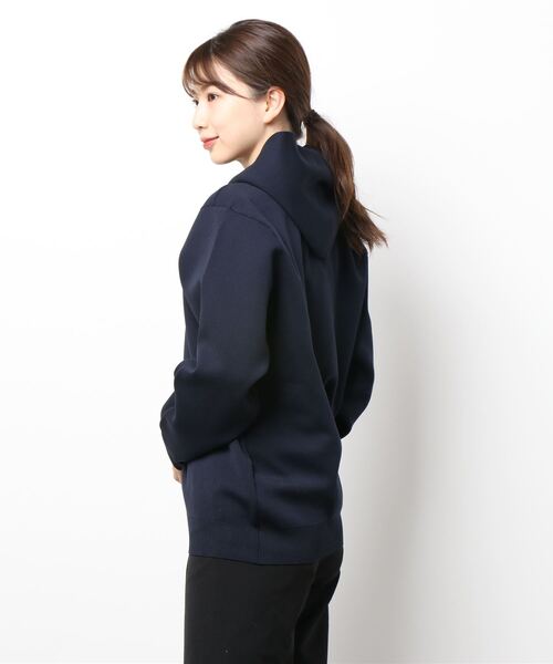 OUVRAGE CLASSE（ウヴラージュクラス）の「セッケツニットパーカー（ニット/セーター・レディース・ベージュ/ネイビー/オフホワイト・FREE）」の5枚目の写真