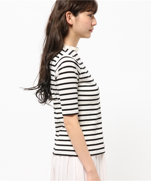 WEGO（ウィゴー）の「WEGO/スタンドフリルネックTシャツ（Tシャツ/カットソー・レディース・ホワイト/ホワイト系その他/ブラック系その他/サックスブルー・FREE）」の6枚目の写真