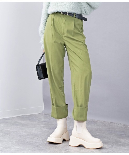 LATINA(ラティーナ)の「センタータックロールアップヘムパンツ(その他パンツ・レディース・ピンク/カーキ/ブラック・FREE)」の2枚目の写真