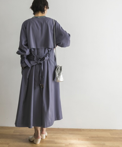 URBAN RESEARCH(アーバンリサーチ)の「ノーカラーロングトレンチコート(トレンチコート・レディース・ブルー系その他/ベージュ・36/38)」の9枚目の写真