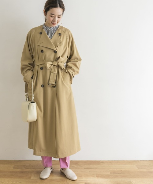 URBAN RESEARCH(アーバンリサーチ)の「ノーカラーロングトレンチコート(トレンチコート・レディース・ブルー系その他/ベージュ・36/38)」の22枚目の写真