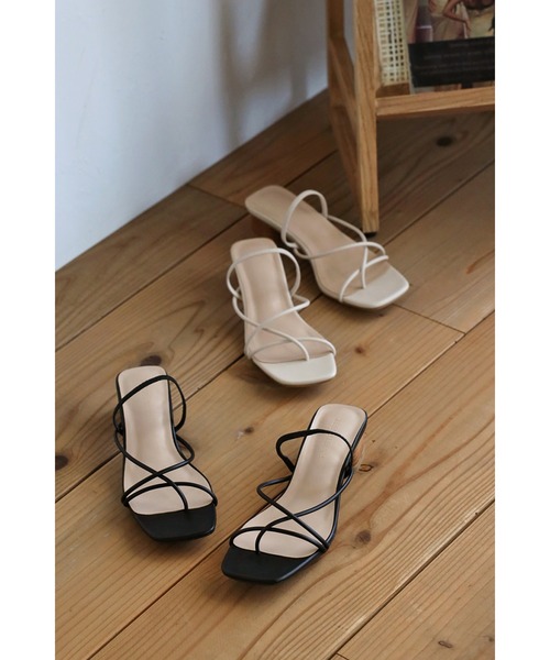 Bonjour Sagan（ボンジュールサガン）の「2wayクロスラインミュール（サンダル・レディース・ブラック/オフホワイト・M/L/S）」の12枚目の写真