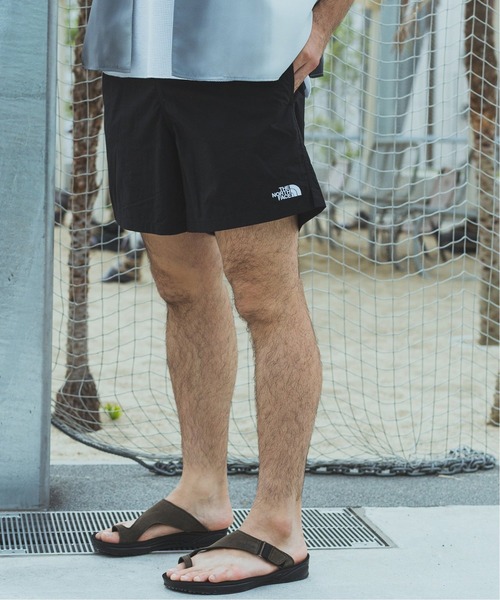 THE NORTH FACE（ザノースフェイス）の「【THE NORTH FACE / ザ ノースフェイス】バーサタイル ショーツ（その他パンツ・メンズ・ブラック/カーキ/イエロー/ブルー/グリーン系その他・MEDIUM/LARGE/X-LARGE）」の2枚目の写真
