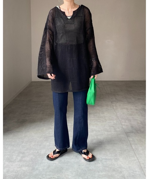 She's Closet（シーズクローゼット）の「フェイクレザー半月型ミニワンハンドルバッグ（ハンドバッグ・レディース・ホワイト/ブラック/ブラウン/グリーン/アイボリー・FREE）」の13枚目の写真