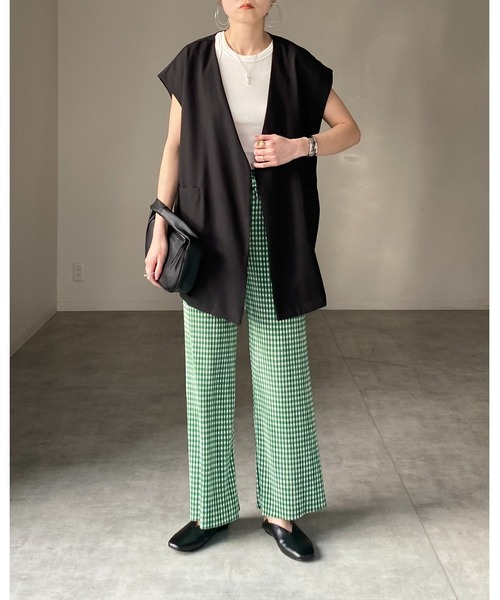 She's Closet（シーズクローゼット）の「フェイクレザー半月型ミニワンハンドルバッグ（ハンドバッグ・レディース・ホワイト/ブラック/ブラウン/グリーン/アイボリー・FREE）」の17枚目の写真