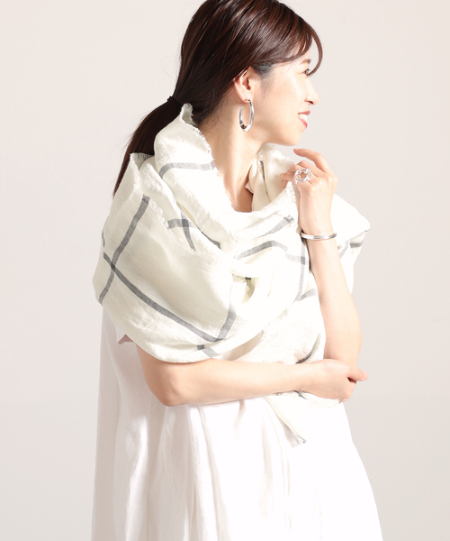 VERMEIL par iena（ヴェルメイユパーイエナ）の「【PLAIDIE/プレディ】 リネン Stole ホワイト（ストール/ショール・レディース・ホワイト・FREE）」の18枚目の写真