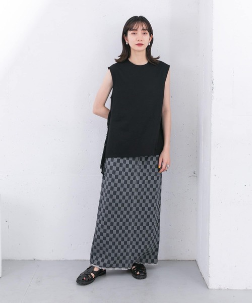 KBF（ケイビーエフ）の「フリンジトップス（Tシャツ/カットソー・レディース・ブラック/アイボリー・ONE）」の20枚目の写真