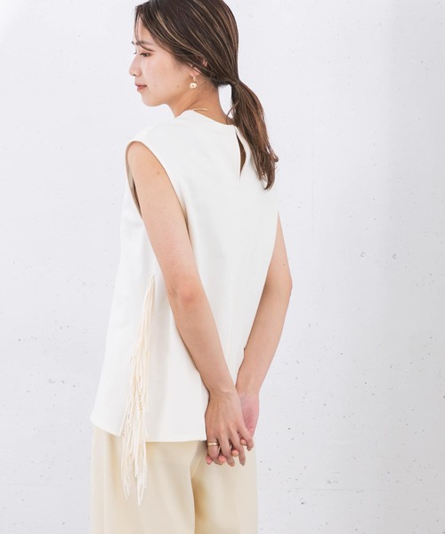 KBF（ケイビーエフ）の「フリンジトップス（Tシャツ/カットソー・レディース・ブラック/アイボリー・ONE）」の15枚目の写真