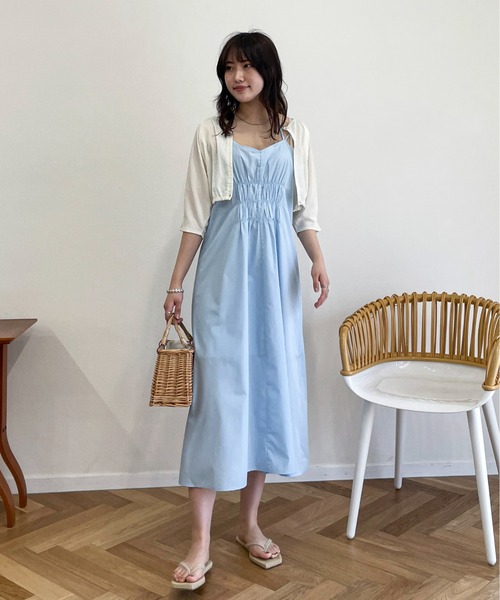 EPIMI E'PIMMY（エピミエピミー）の「クロップドエンボスブラウスカーディガン（カーディガン/ボレロ・レディース・ブラック/アイボリー・MEDIUM）」の5枚目の写真