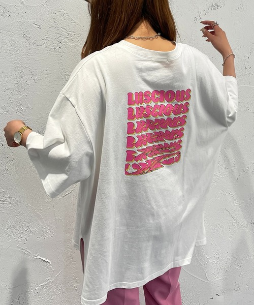 apres jour mignon(アプレジュールミニョン)の「ロゴBIGスリットTシャツ【ZOZOTOWN限定アイテム】(Tシャツ/カットソー・レディース・ピンク/パープル/オフホワイト/ホワイト系その他2/ブラック系その他/ホワイト系その他/イエロー/ブラック系その他2/ブラック・フリー/X-LARGE)」の9枚目の写真