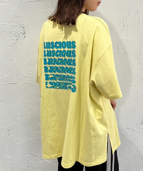 apres jour mignon(アプレジュールミニョン)の「ロゴBIGスリットTシャツ【ZOZOTOWN限定アイテム】(Tシャツ/カットソー・レディース・ピンク/パープル/オフホワイト/ホワイト系その他2/ブラック系その他/ホワイト系その他/イエロー/ブラック系その他2/ブラック・フリー/X-LARGE)」の8枚目の写真
