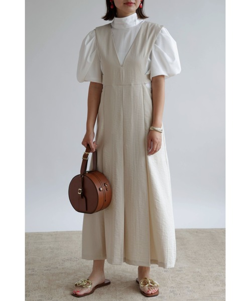 &. NOSTALGIA（アンドドットノスタルジア）の「【ZOZO限定】リネンタッチカッティングジャンパースカート（ジャンパースカート・レディース・ライトベージュ/モカ/ブラック・FREE）」の3枚目の写真