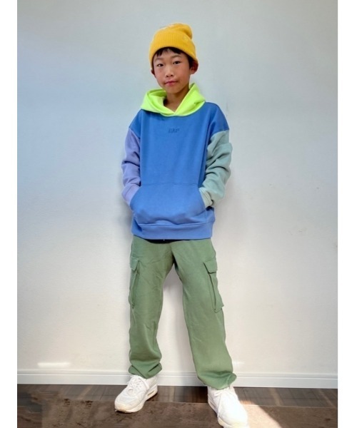 GAP（ギャップ）の「GAPロゴ プルオーバーパーカー (キッズ)（パーカー・キッズ・ライトグレー/ネイビー/ベージュ/ブルー/グリーン系その他/ブルー系その他/グレー・M/S/XL/XS/XXL/L）」の21枚目の写真