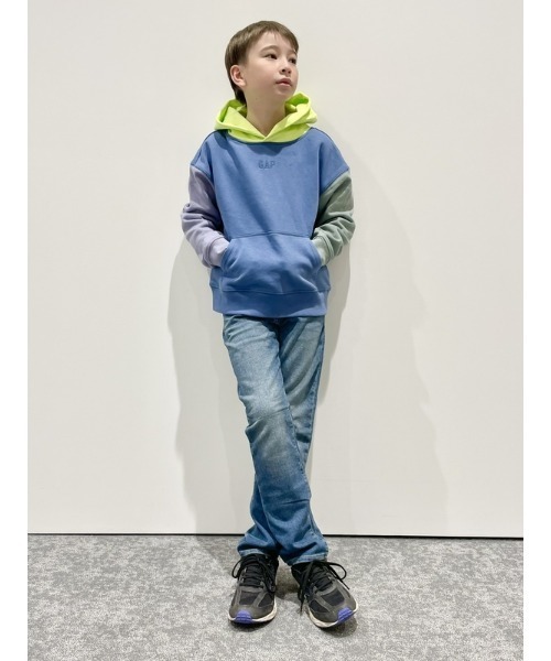 GAP（ギャップ）の「GAPロゴ プルオーバーパーカー (キッズ)（パーカー・キッズ・ライトグレー/ネイビー/ベージュ/ブルー/グリーン系その他/ブルー系その他/グレー・M/S/XL/XS/XXL/L）」の17枚目の写真