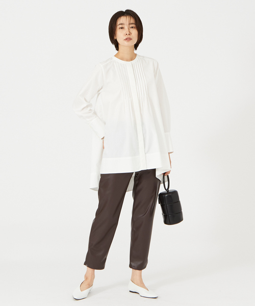 qualite（カリテ）の「ピンタックシャツ（シャツ/ブラウス・レディース・ブラック/オフホワイト/サックスブルー・フリー）」の19枚目の写真