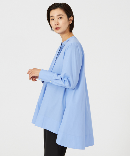 qualite（カリテ）の「ピンタックシャツ（シャツ/ブラウス・レディース・ブラック/オフホワイト/サックスブルー・フリー）」の7枚目の写真