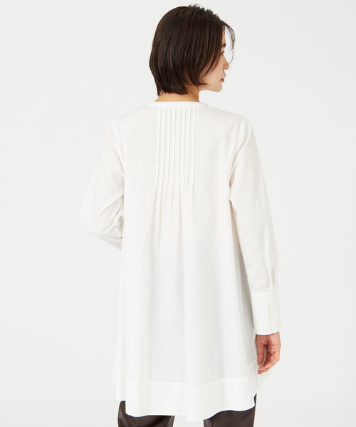 qualite（カリテ）の「ピンタックシャツ（シャツ/ブラウス・レディース・ブラック/オフホワイト/サックスブルー・フリー）」の15枚目の写真