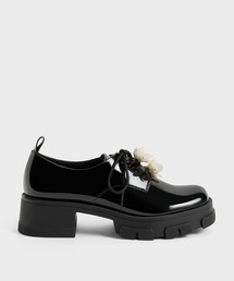 CHARLES & KEITH | Hayden ヘイデン ビーズエンベリッシュドパテントオックスフォード(ドレスシューズ)