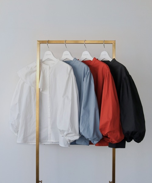 【綿100％使用】アシンメトリーフリルハイネックボリューム袖ブラウス